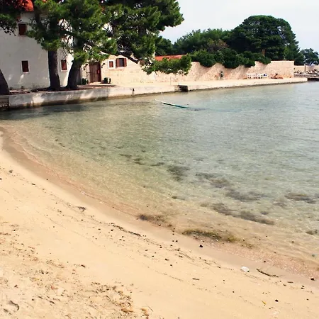 With Parking Space - 15613 Appartement *