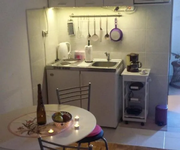 With Parking Space - 15613 * Углян