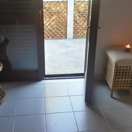 Apartment With Parking Space - 15613 Ugljan